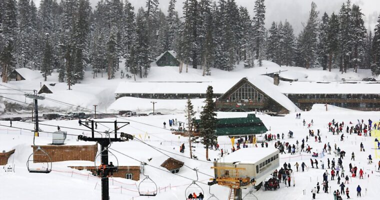 30 Top Mountain Resorts in the U.S.